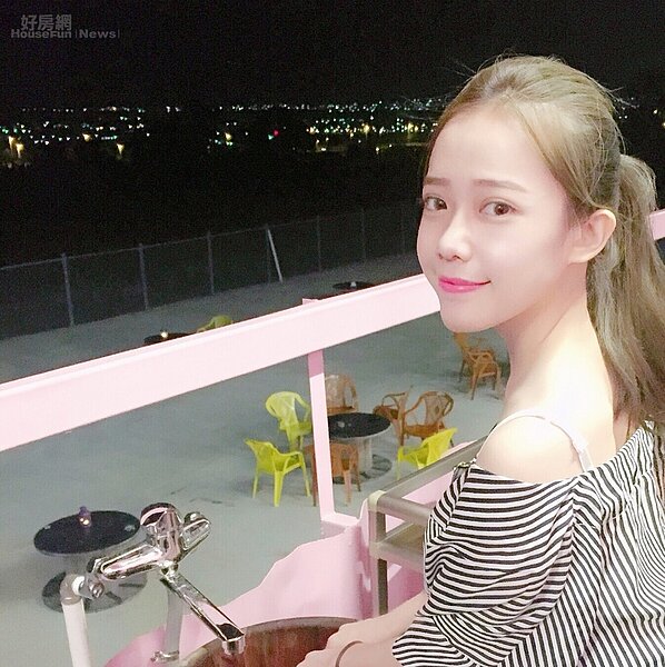 台中十期新光加盟店永慶地產美女潘佳琪。(圖片提供／潘佳琪)