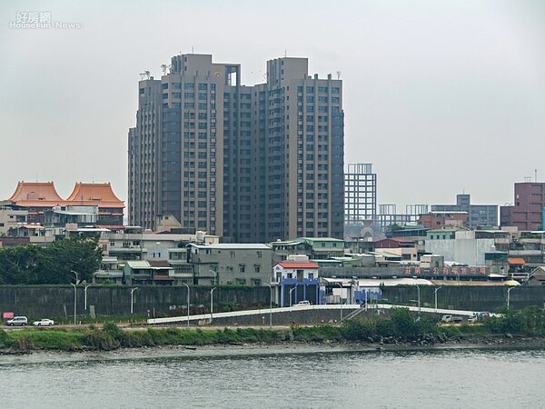 新北市 板橋區/樂活水岸買氣不墜 江翠北側ABC區