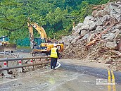 落石坍方　蘇花公路22日前管制通行