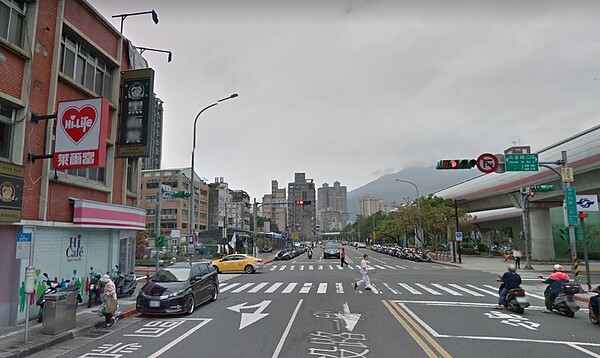 北投奇岩重劃區周邊(圖/翻攝自Google Map)