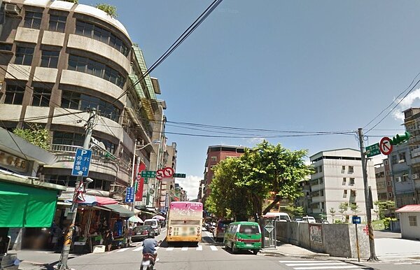 基隆信義市場生活圈街景(圖/翻攝自Google Map)