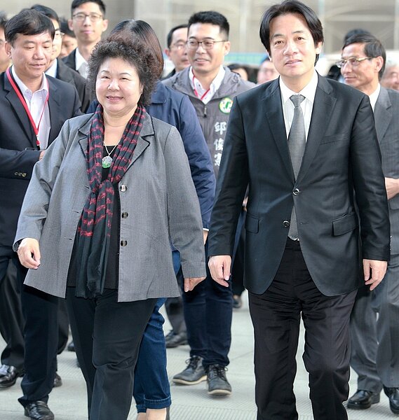 高雄市長陳菊與行政院長賴清德。 圖/聯合報系資料照片