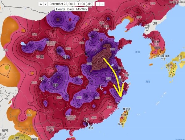 鄭明典表示中國的霾從昨日開始往台灣擴散。（圖片擷取自鄭明典臉書）