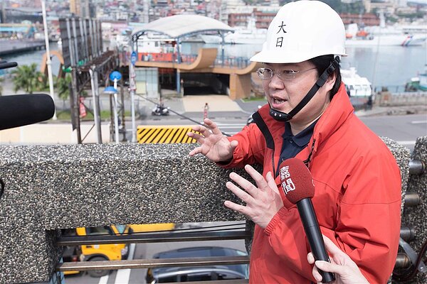 林右昌。(圖片擷取自基隆市政府)