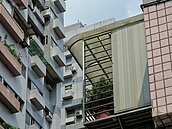 雨遮新制上路　建商憂一國三制