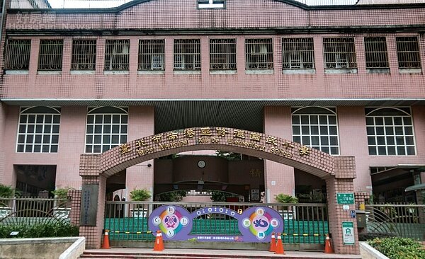 台北市 南港區/公園景觀能量宅邸 南港公園生活圈