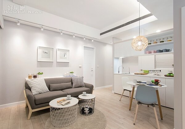 改造一室滿載收納機能 贏得寬敞客廳+ 開放廚房