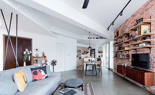 工業揉合日式禪風 自由斜向玩出大空間