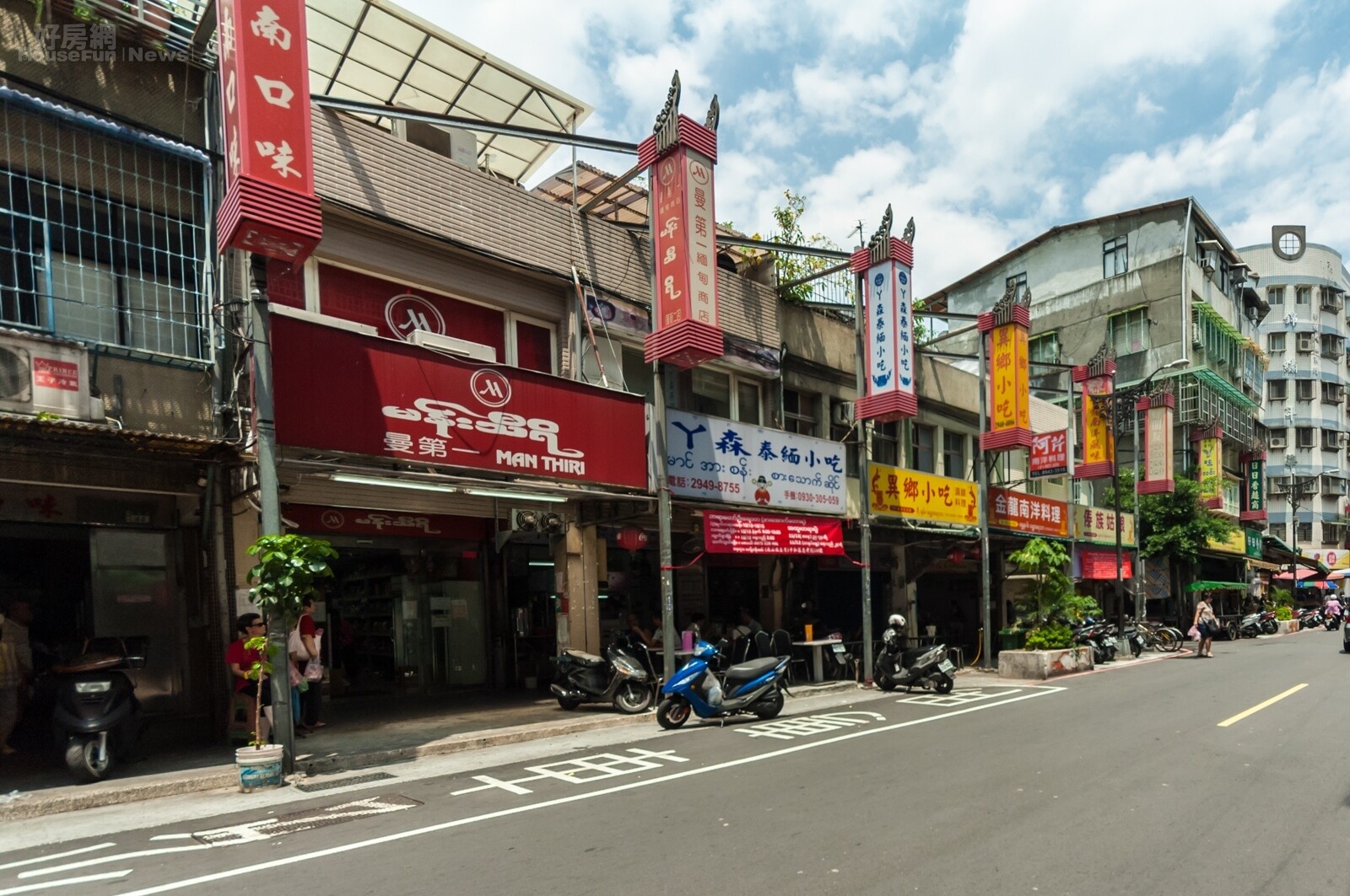 交通部預告修正將提高公車站前後十公尺違停罰鍰,由現行金額統一成最高1200元。(好房網News記者張聖奕/攝影)