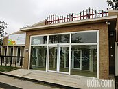 鐵砧山新露營區擁上百停車位　卻僅11個營位