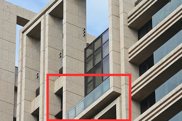 露台上方無遮蔽物。(好房網News記者 陳韋帆/攝影)