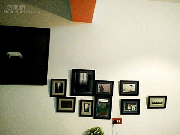 4. 攝影作品以布展概念懸掛。