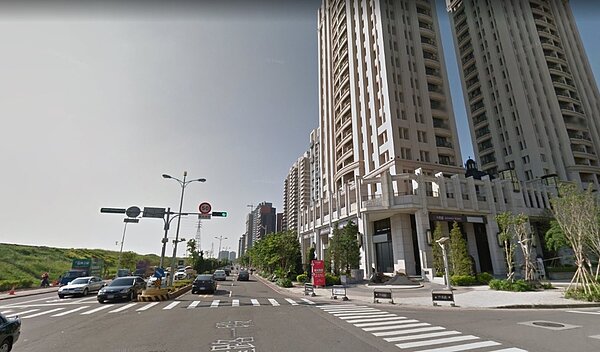 竹北興隆路一段水岸宅（圖／翻攝自google map）