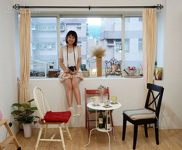 1.Lingo原本與朋友在台北合租工作室,去年決定在桃園買房開個人攝影棚。