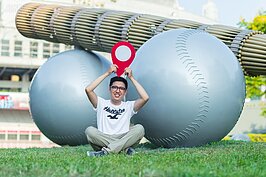 喜歡職棒棒球運動的人，絕對要來天母棒球場朝聖一番。喜愛運動健身的人更要來此走跳一番。