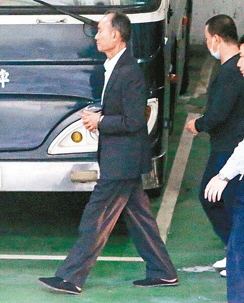 遠雄集團董事長趙藤雄今天早上移審台北地院。 記者黃威彬/攝影