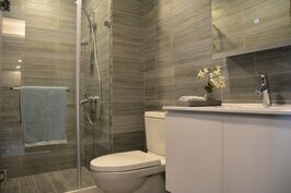 「乾濕分離」基本上已成為現在設計浴室的基本款，對於防滑倒與衛生很有幫助。