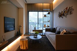 24.91坪數房型客廳格局，明顯較其他兩間更有空間感。