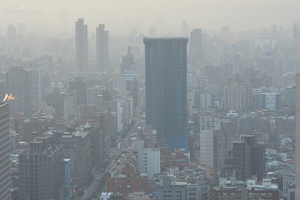 2018房市仍烏雲密佈。(好房網News記者 陳韋帆/攝影)
