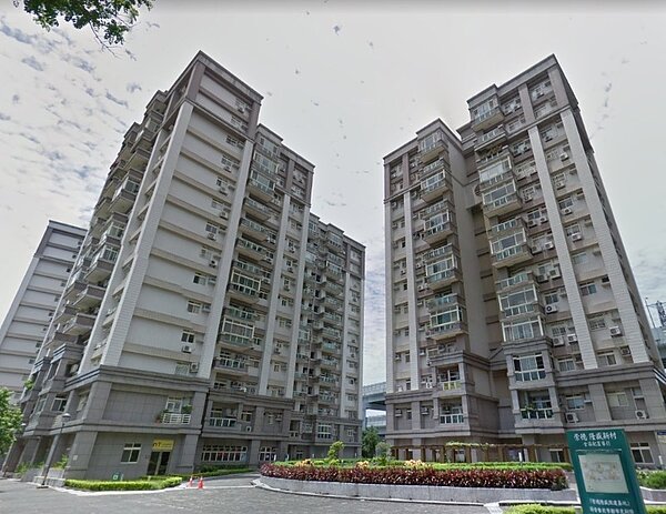 台北市文山區軍宅崇德隆盛（圖／翻攝自google map）