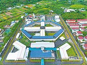 屋頂種電　花縣府憂影響觀光