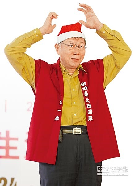 台北市長柯文哲25日表示,國家要適時行使公權力拆除違建,打口水戰沒用。 (張鎧乙攝)