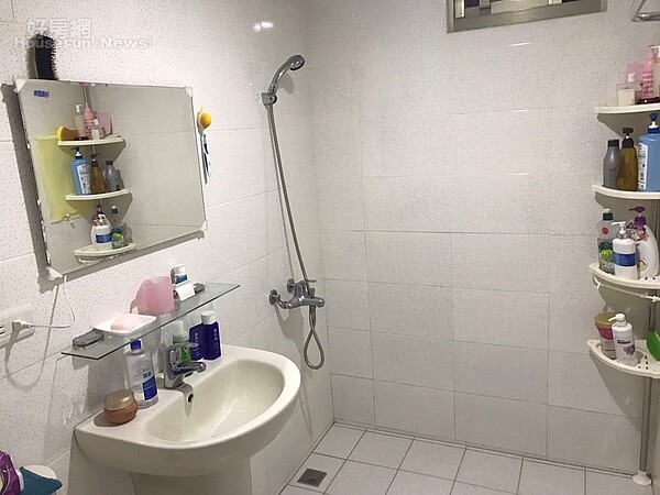 7.獨立的廁所空間不小。