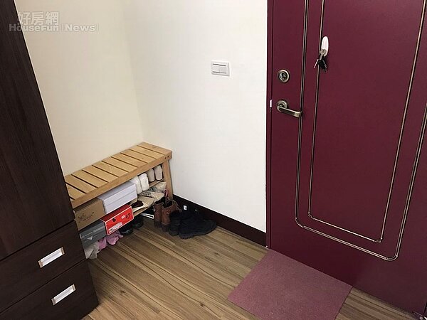 4．分租套房最大的問題就在隔音效果差。
