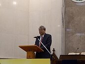 郭瑤琪涉收賄案　陳師孟：證明司法還有很多恐龍