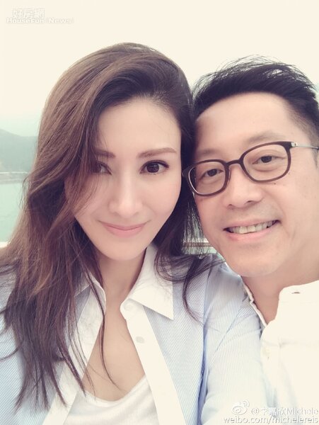 1.	李嘉欣（左）嫁給香港富商許晉亨10年，感情依然甜蜜。（翻攝自李嘉欣微博）

