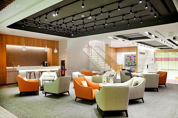 《i+智慧創新體驗館》(永慶房屋)