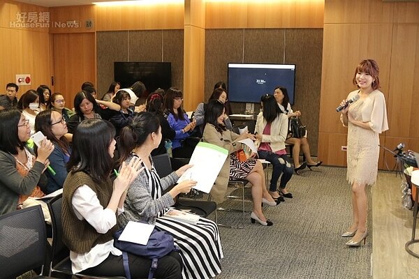 《i+智慧創新體驗館》(永慶房屋)