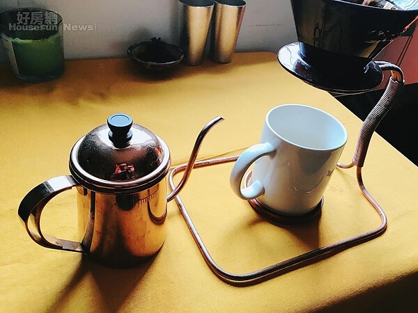 7.	沖咖啡的器具也別具風味。
