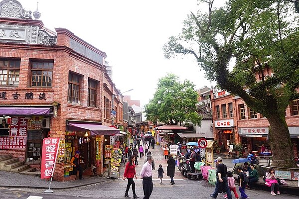 新北將打造石碇、深坑為數位寬頻應用街區,圖為深坑老街街景(圖/新北市政府)