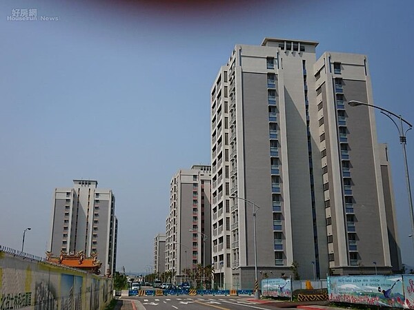 士林科技園區區段徵收專案住宅。(好房網News記者張聖奕攝影)