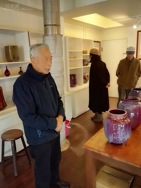 9.大師張繼陶也常在美術館與同好交流。