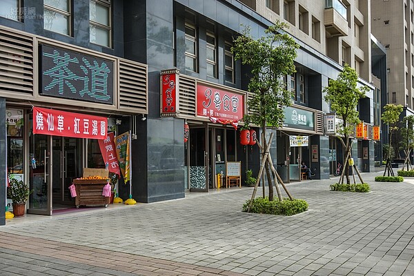 林口A7合宜宅生活機能正逐漸成熟。(好房網News記者張聖奕/攝影)