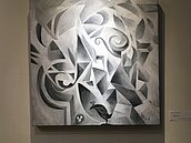 記者轉行藝術家　跌跌撞撞匍匐前進