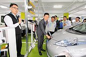 竹市首座電動車充電站亮相