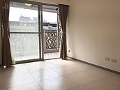 踢爆公宅抽籤漏洞！　王鴻薇：有房子竟也可以抽？