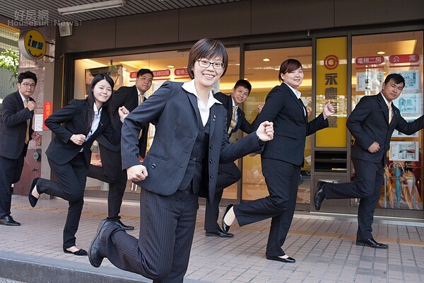 陳姵君鼓勵團隊夥伴善用永慶房屋「彈性工作8小時」制度,發展自我興趣,積極圓人生夢。