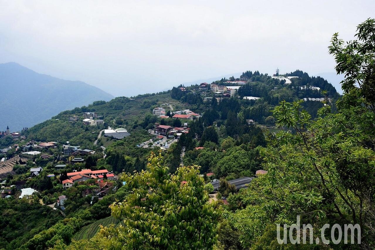 清境地區限禁建鬆綁,違規民宿仍合法化。記者張家樂/攝影