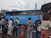 清明連假塞在路上前　先花50元幫自己買個10萬保障