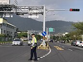 交通塞爆　宜蘭員警每天站路口10小時