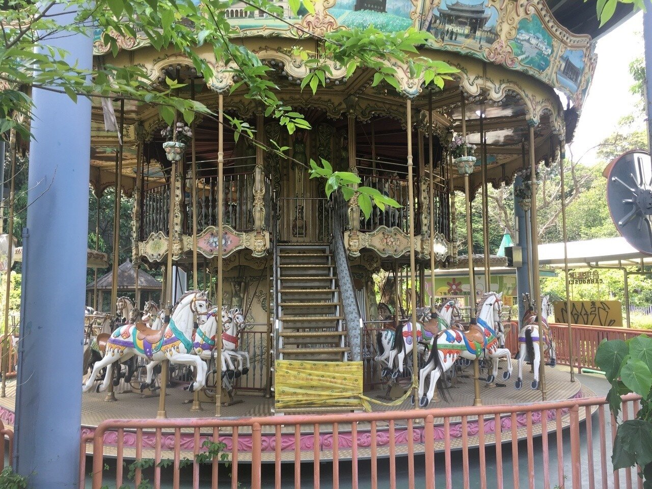 圓山兒童育樂中心從2014年熄燈,柯文哲上任後決定改闢為「圓山自然景觀公園」。 記者張世杰/攝影