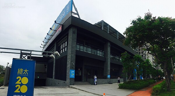 總戶數二千多戶的「總太2020」位在台中市太原路上,是台中市329檔熱門預售個案。 (好房網News記者楊欽亮 / 攝)