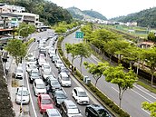 蘇花改、蘇花綠燈放行秒數差太多　「能不塞爆嗎？」