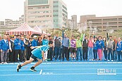 三重運動場跑道　媲美世大運