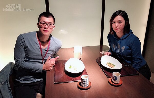 永慶房屋「彈性工作8小時」制度，讓郭俊輝年薪破200萬，還能準時回家煮飯、再接女友回家一起吃飯。（好房網新聞中心）