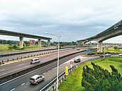 被形容為「無能象徵」　天空斷橋動工又延